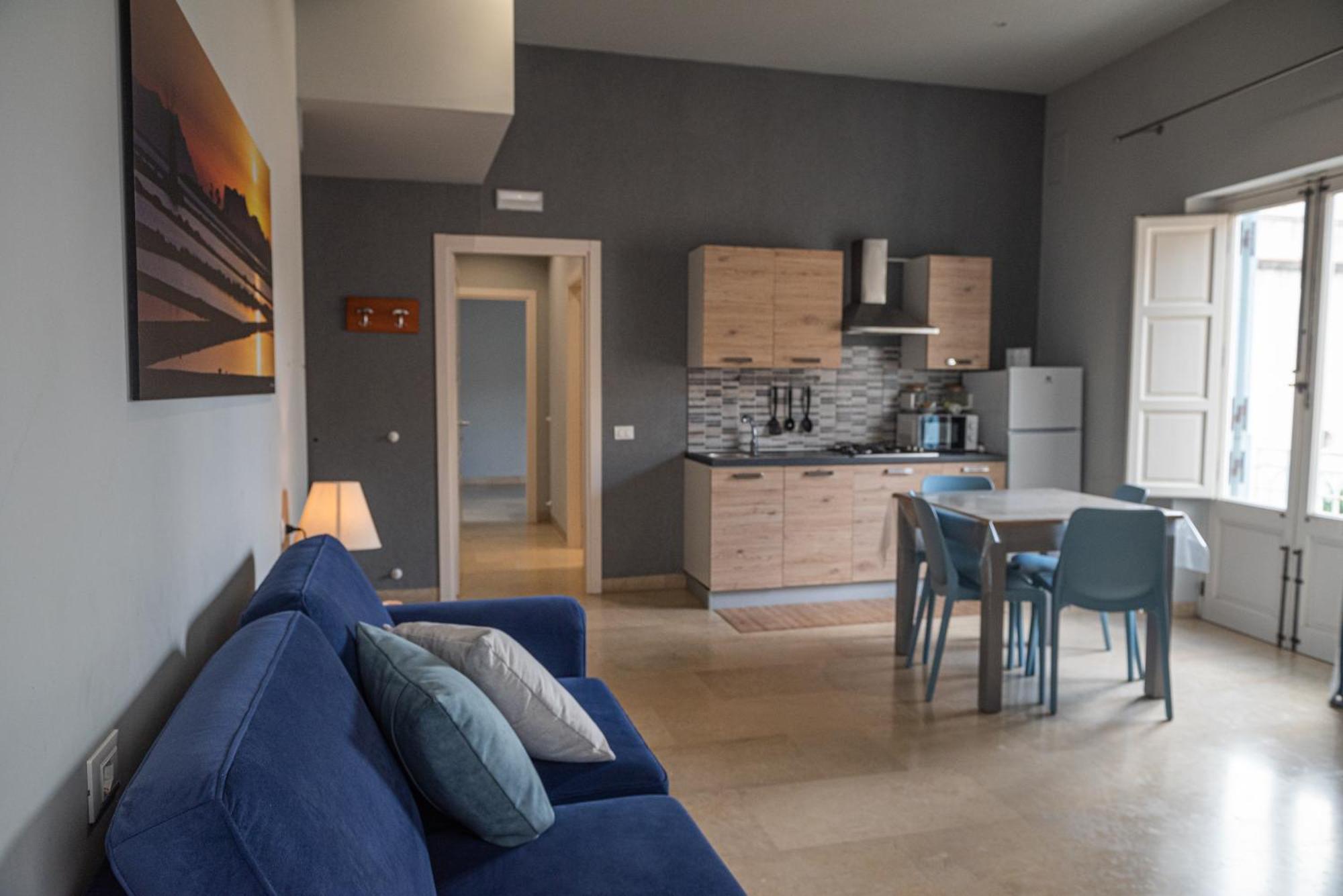 Zibibbo Suites & Rooms - Aparthotel In Centro Storico A Trapani Eksteriør billede