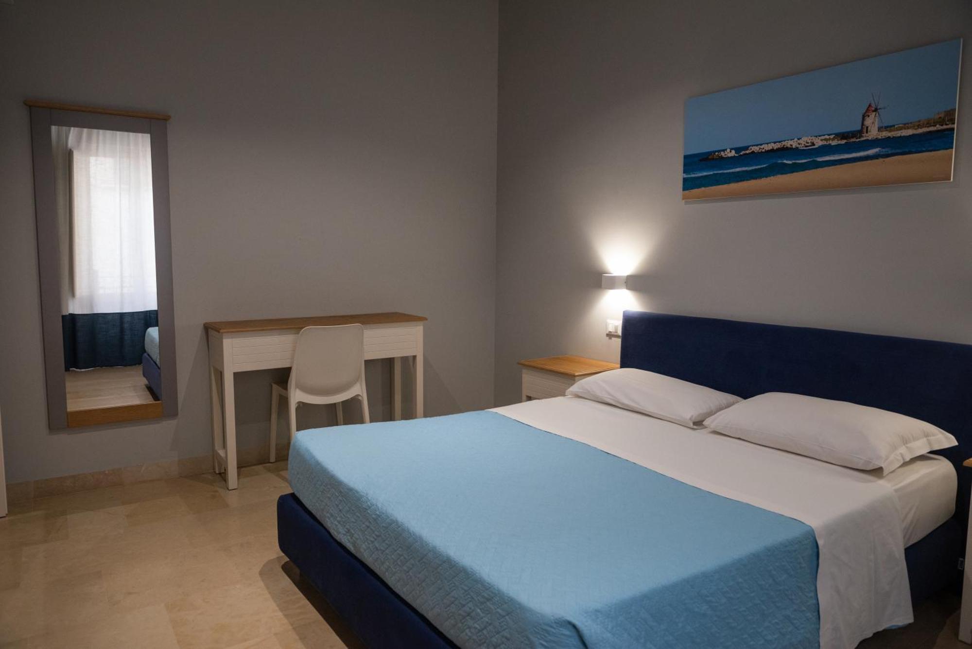 Zibibbo Suites & Rooms - Aparthotel In Centro Storico A Trapani Eksteriør billede