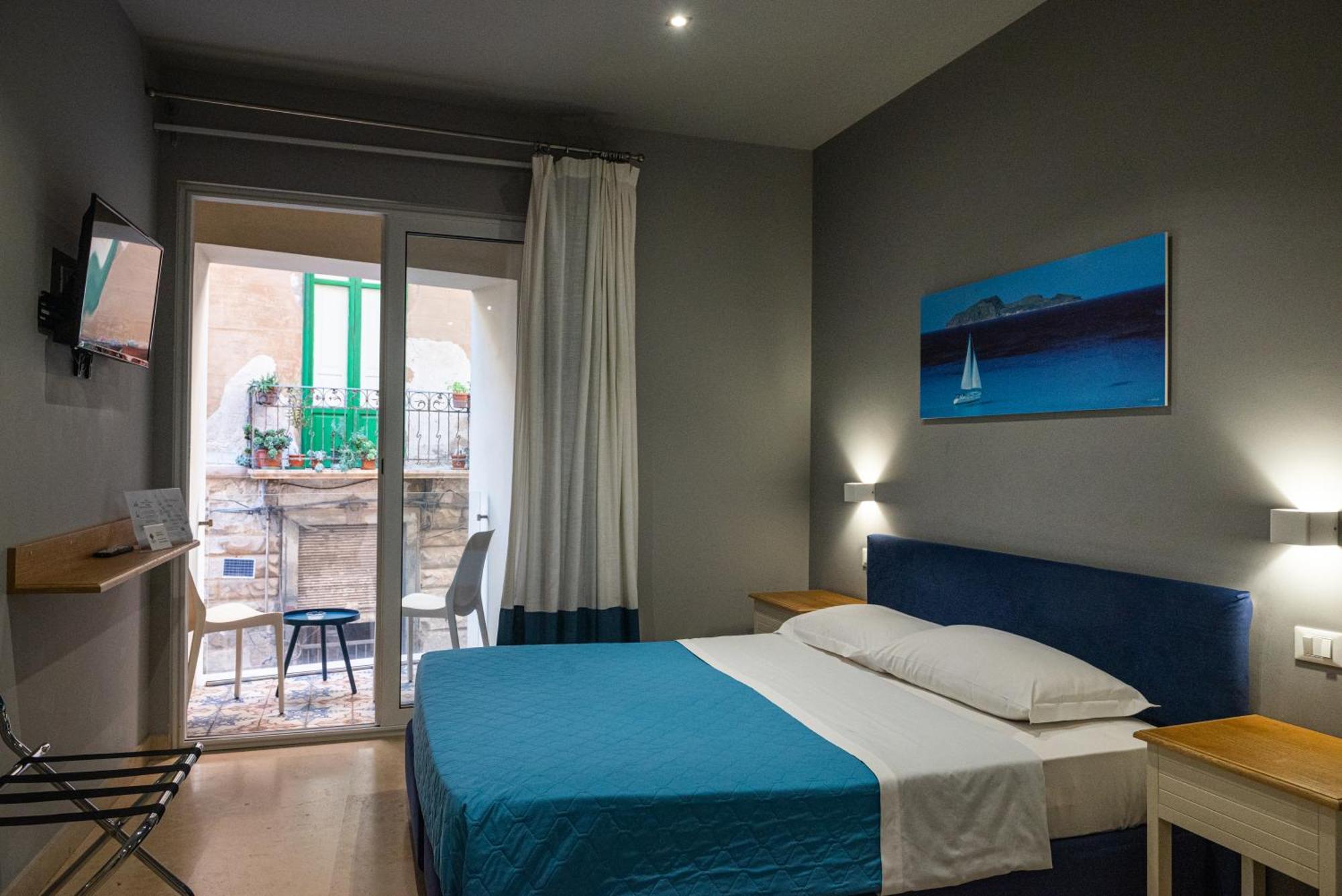 Zibibbo Suites & Rooms - Aparthotel In Centro Storico A Trapani Eksteriør billede