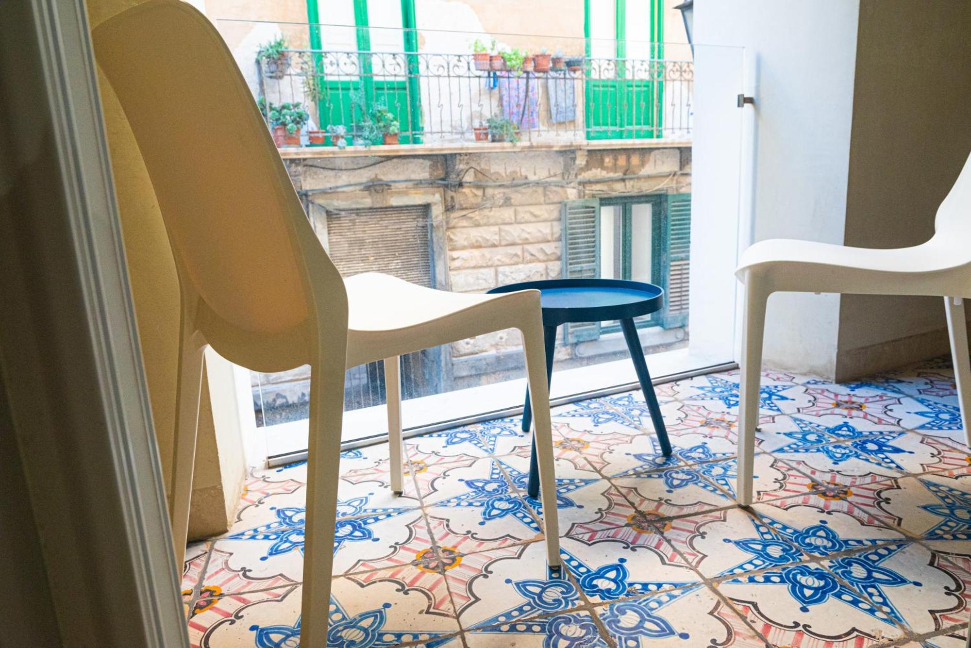 Zibibbo Suites & Rooms - Aparthotel In Centro Storico A Trapani Eksteriør billede