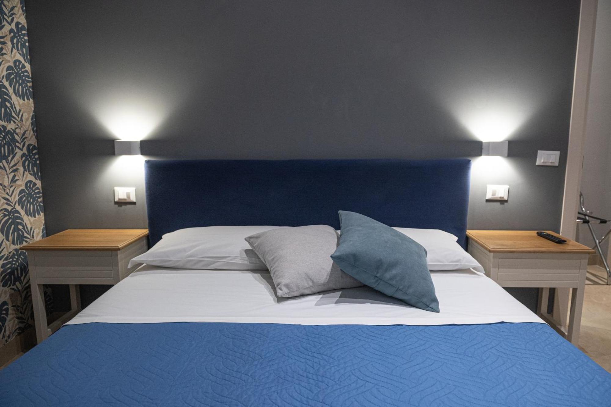 Zibibbo Suites & Rooms - Aparthotel In Centro Storico A Trapani Eksteriør billede