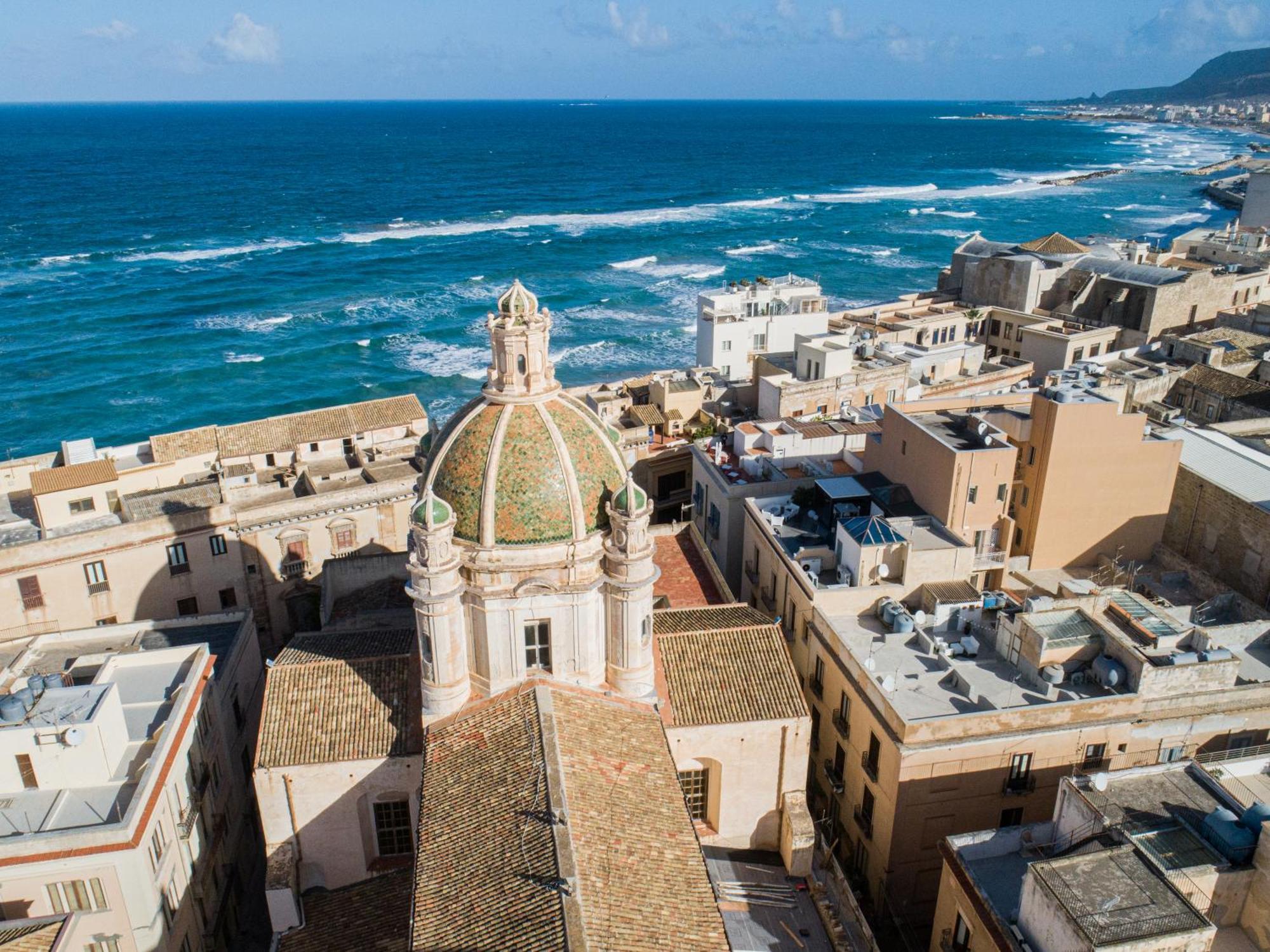 Zibibbo Suites & Rooms - Aparthotel In Centro Storico A Trapani Eksteriør billede