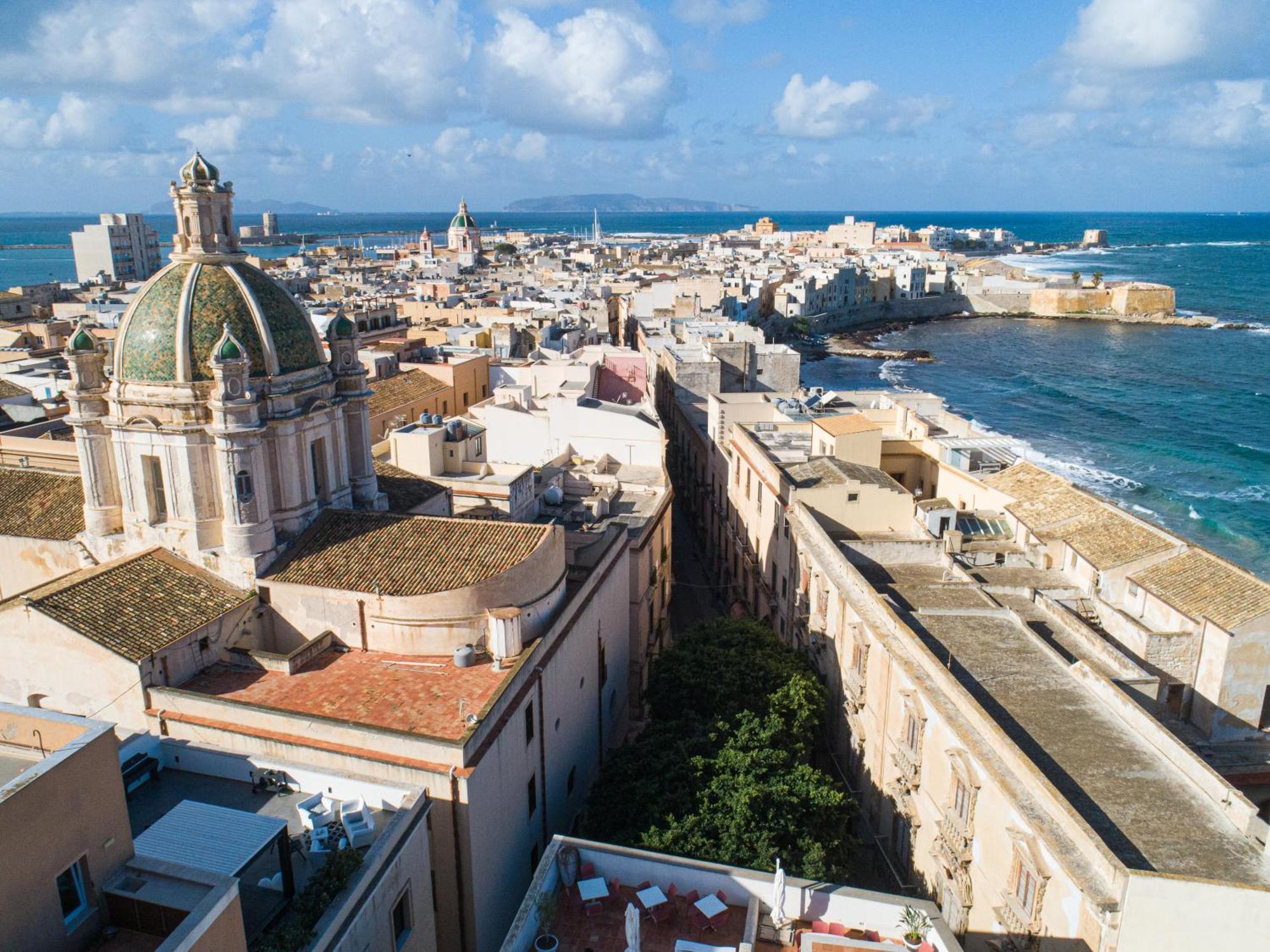 Zibibbo Suites & Rooms - Aparthotel In Centro Storico A Trapani Eksteriør billede